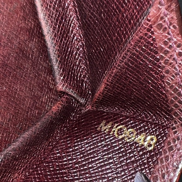 Louis Vuitton Taiga Pocket Storage Coin Pouch Vintage - Picture 10 of 10